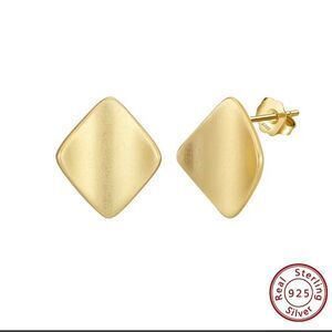 ENA 925 Trendy 14k Over Sterling Silver flat Wavy Square Stud Earrings